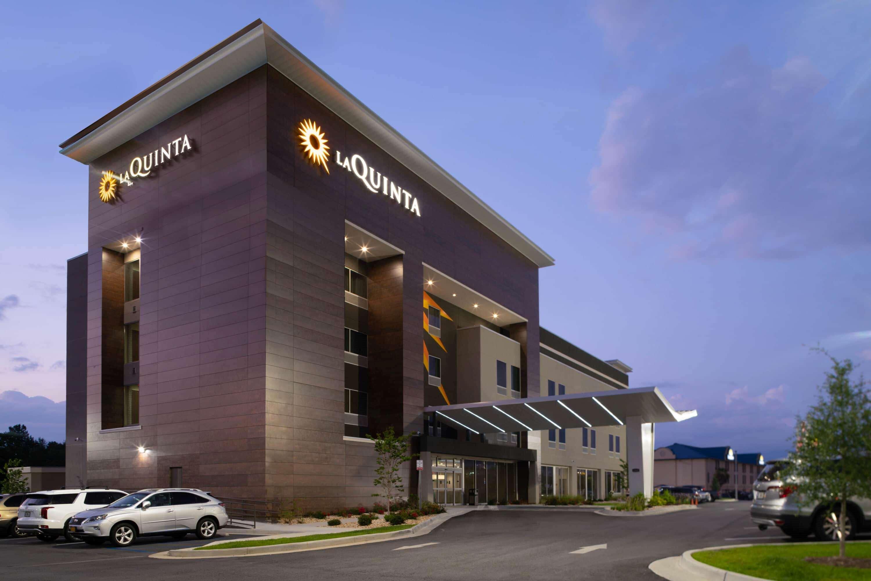 La Quinta Inn & Suites By Wyndham Tifton Exterior foto